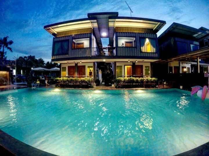 Kluang Container Swimming Pool Hotel Kültér fotó