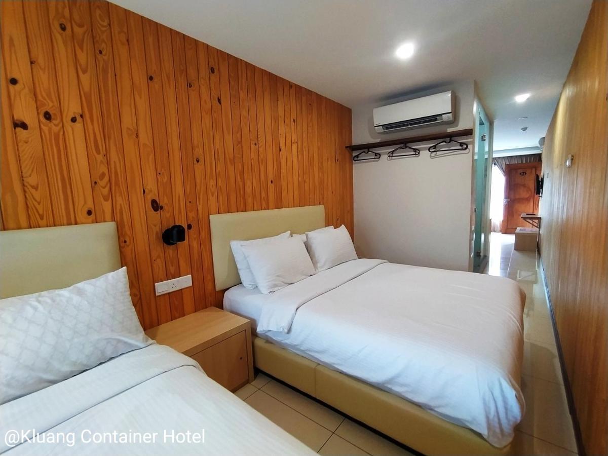 Kluang Container Swimming Pool Hotel Kültér fotó