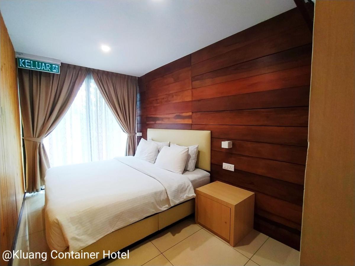 Kluang Container Swimming Pool Hotel Kültér fotó